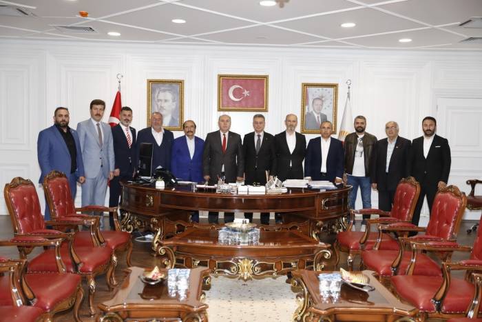 Kurnaz: “İlkadım Belediyesi Herkesin Belediyesidir”