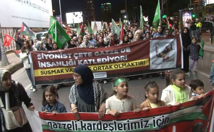 İsrail Başkonsolosluğu Önünde Protesto