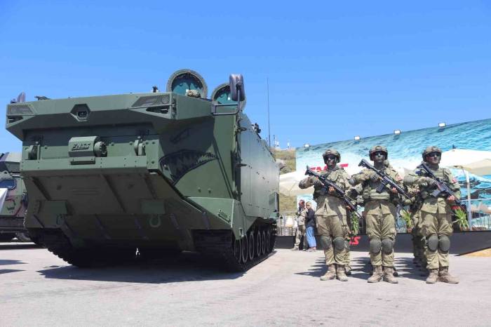 Efes-2024’te Savunma Sanayisinden Gövde Gösterisi