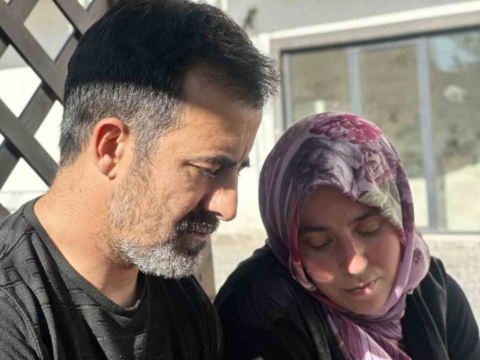 7 Yaşındaki Yüsra’nın Acı Vedası...hastaneye Yürüyerek Gitti Cenazesi Çıktı...