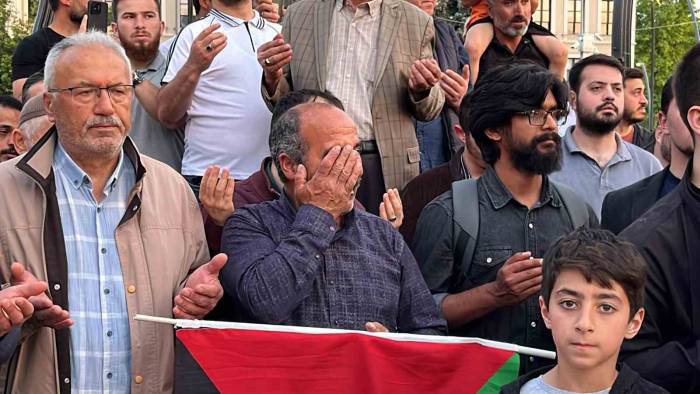 Yüzlerce Bolulu "Katil İsrail" Diyerek Yürüdü