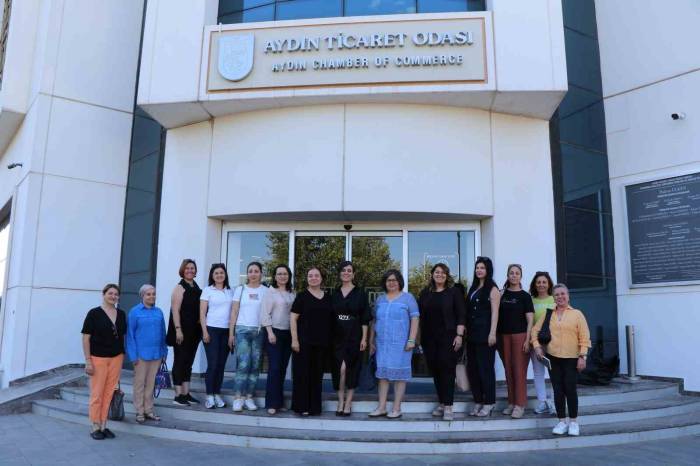Ayto’da İş Dünyasına Kadın Liderliğini Destekleyici Eğitimler Sürüyor