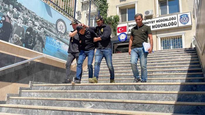 Fatih’teki Çifte Cinayetin Katil Zanlısı Yakalandı