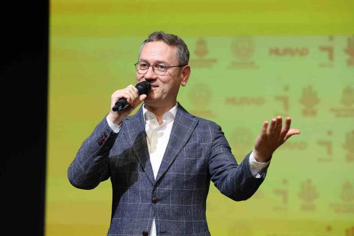 Başakşehir’de Gençler İçin İstihdam Ve Staj Fuarı