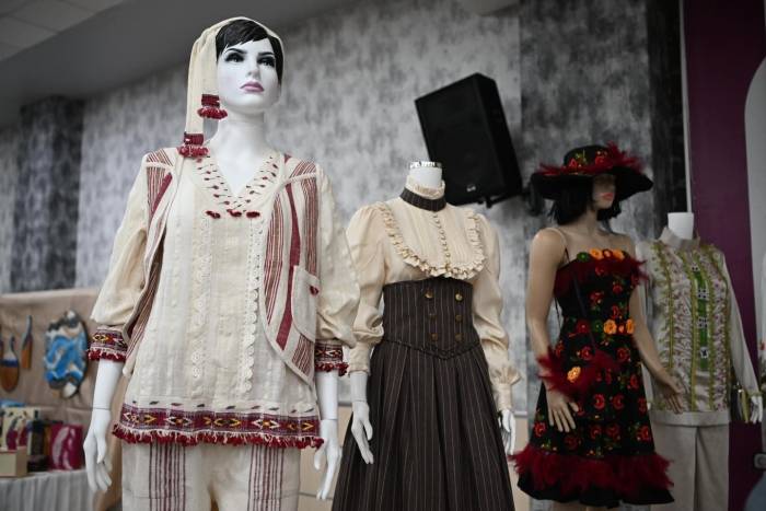 Üreten Kadınların Emekleri Sergilendi