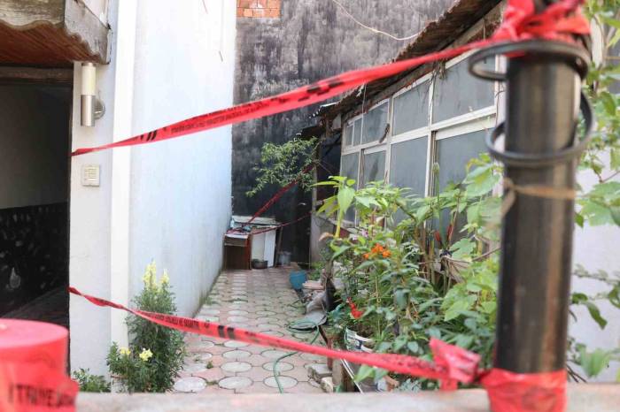 Tüpten Sızan Gaz Patladı: 3 Kişi Yaralandı