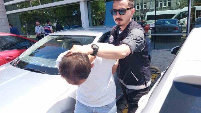 Uyuşturucu Ticaretinden Tutuklandı