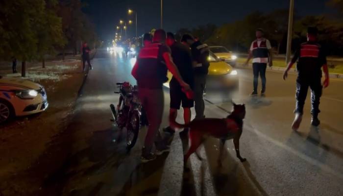 Gaziantep’te Jandarmadan Şok Huzur-güven Uygulaması: 5 Gözaltı