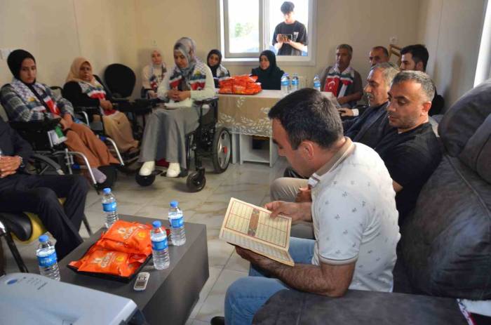 Filistin’de Hayatını Kaybedenler İçin Mevlid-i Şerif Okutuldu