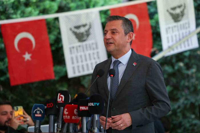 Chp Lideri Özel: "Türkiye’yi Yönetme Vakti Dedirtecek Ve Ellerindeki Anahtar Önümüzdeki Dönem Chp İktidarının Anahtarıdır"