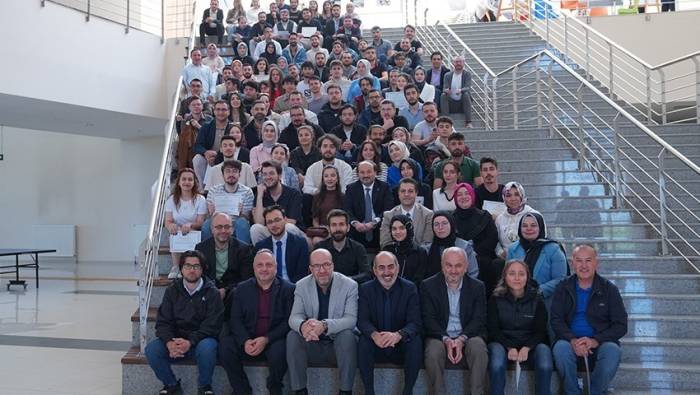 Mühendis Ve Mimar Adayları Projelerini Sergiledi