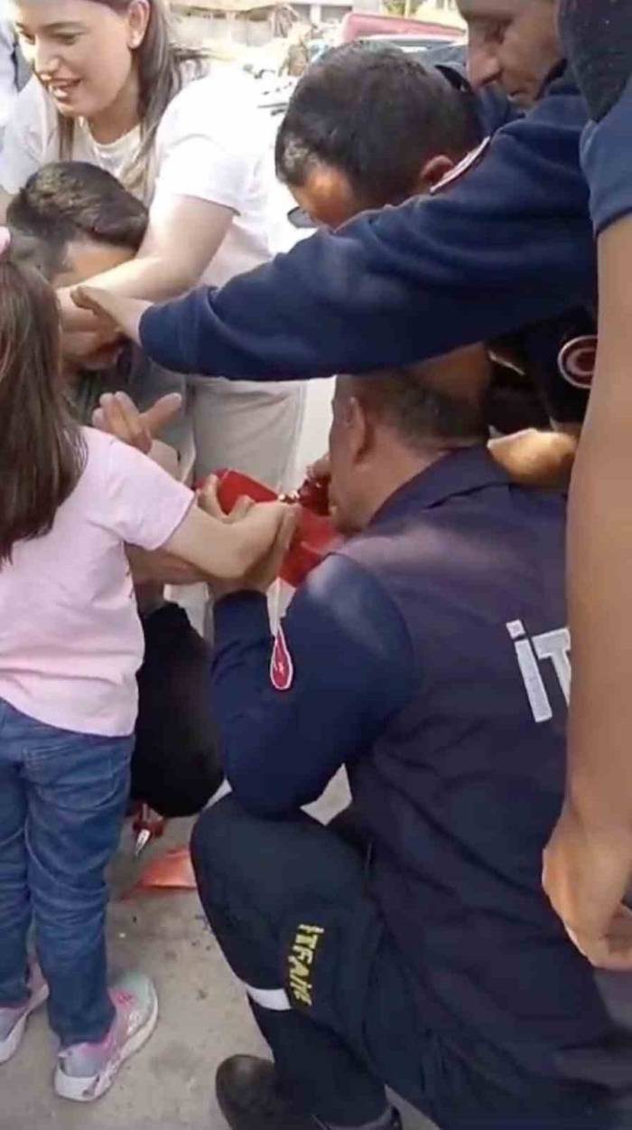 Parmağı Market Arabasına Sıkışan Çocuğun Yardımına İtfaiye Yetişti