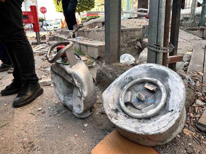 Hatay’daki Patlamada Yaşanan Panik Kamerada