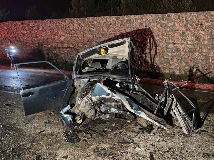 Feci Kazada Ağır Yaralanan 2 Kişi Hayatını Kaybetti