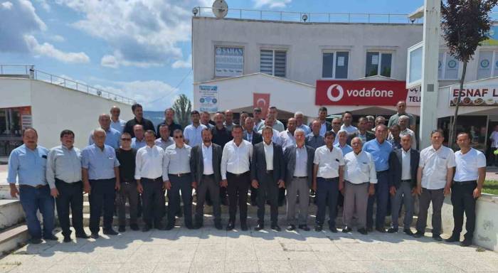 Selendi’de Muhtarlar Derneği Başkanı Ustacı Oldu