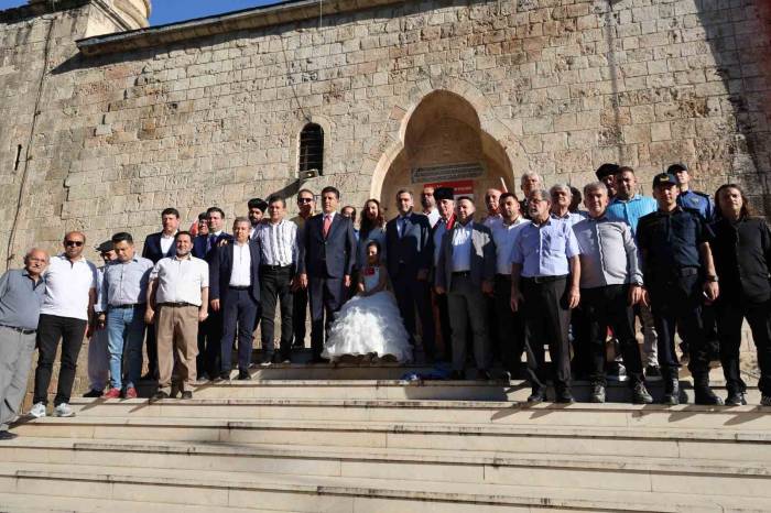 Kozan’da Kurtuluş Etkinlikleri Lgs Sınavı Nedeniyle Akşama Alındı