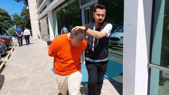 Evinde Uyuşturucu Ele Geçen Şahıs Tutuklandı