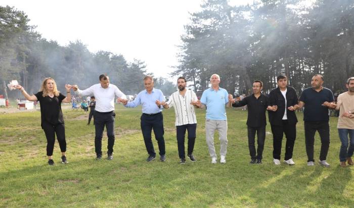 Dadaşlar Yayla Şenliğinde Buluştu