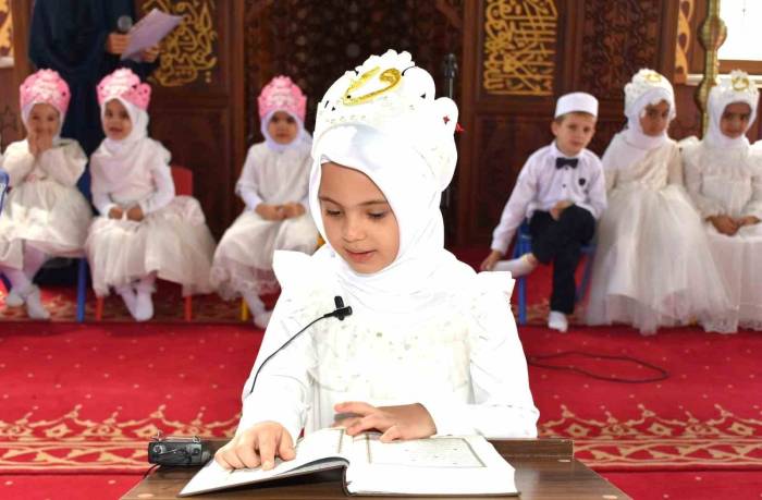 4-6 Yaş Kur’an Kurslarının Kapanış Programı Düzenlendi