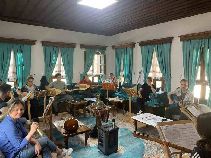 Müzik Kurslarına Yoğun İlgi