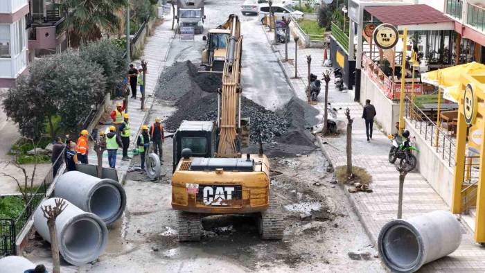 Söke’de Altyapı Çalışmaları Tüm Hızıyla Sürüyor