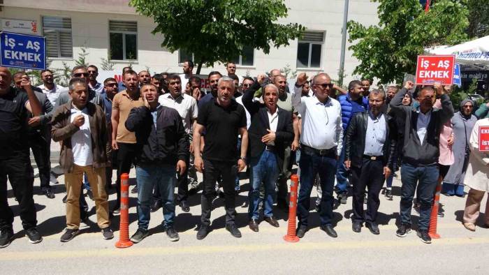 Van’daki İşçilerin Eylemi Bir Aydır Devam Ediyor
