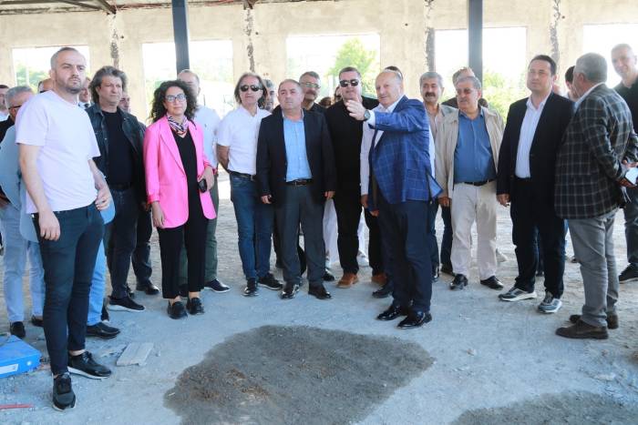 Başkan Tavlı: “Ünye’mizi Hep Birlikte Geleceğe Taşıyoruz”