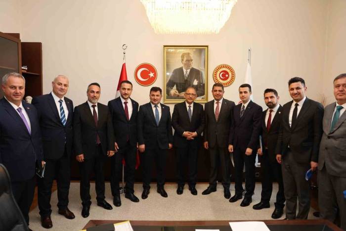 Düzce’deki Yatırımlar Bakan Özhaseki İle Görüşüldü