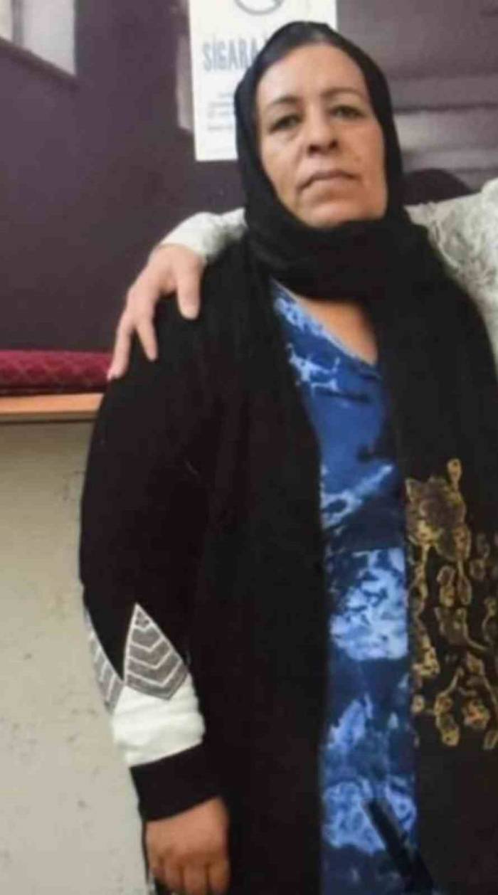 Nişan Töreni Dönüşünde Kazada Ağır Yaralanan Kadın Hayatını Kaybetti