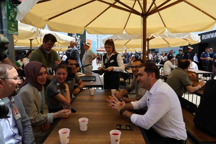 İstanbul Havalimanı Bayramda Rekor Bekliyor