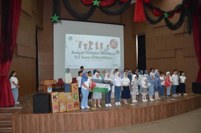 Karasu Sgm’de Çocuklardan Muhteşem Kapanış