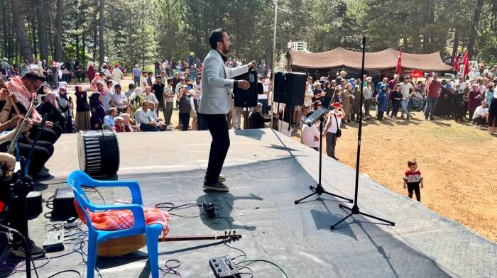 Simav Gölcük Yaylasında İlk Kez Yörük Şenliği Düzenlendi