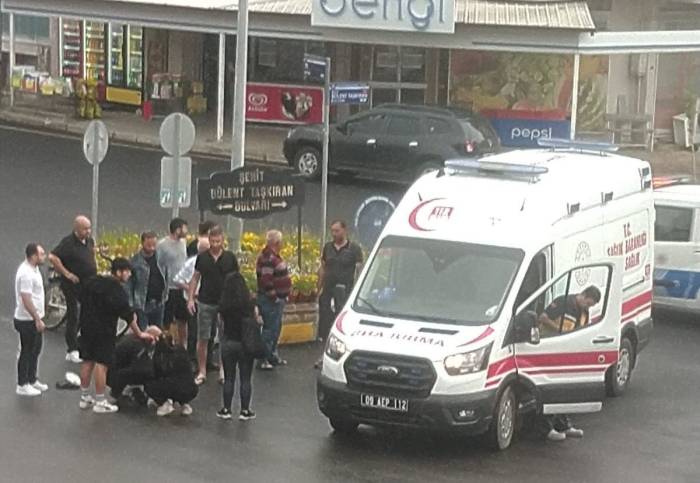 Aydın’da Köpekler Bu Defa Yaşlı Şahsı Hastanelik Etti