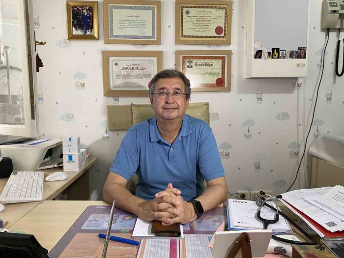 Çocuk Sağlığı Ve Hastalıkları Kadroları Boş Kaldı, Prof. Dr. Çokuğraş: "Öğrencilere Pediatriyi Seçmelerini Tavsiye Ediyorum"