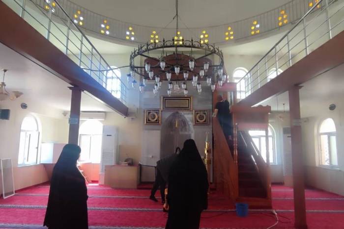 Camilerde Bayram Temizliği