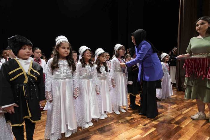 Erdem Koleji Öğrencilerden Muhteşem Gösteri