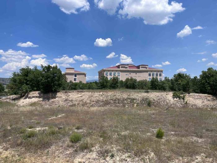 Gediz Sağlık Hizmetleri Meslek Yüksekokuluna Yeni Ek Bina Yapılacak