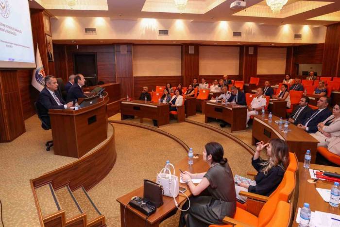 Vali Pehlivan: "Kadına Yönelik Şiddetle Mücadele Hayati Önem Taşıyor"