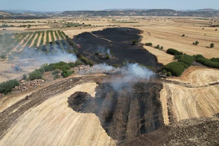 Kula’da Yangınlar Devam Ediyor