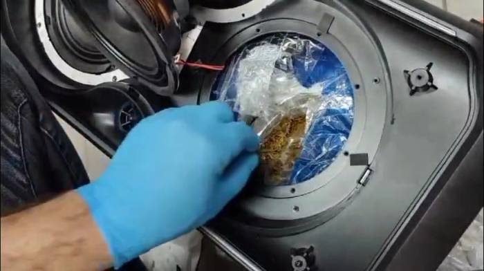 Kargo İle Gönderilen Ses Sistemi İçinden Uyuşturucu Çıktı