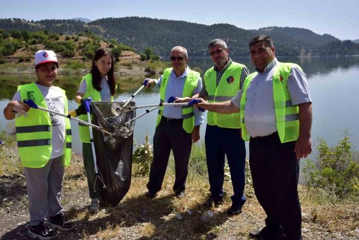 Sındırgı’da Temiz Çevre Etkinlikleri Gerçekleştirildi