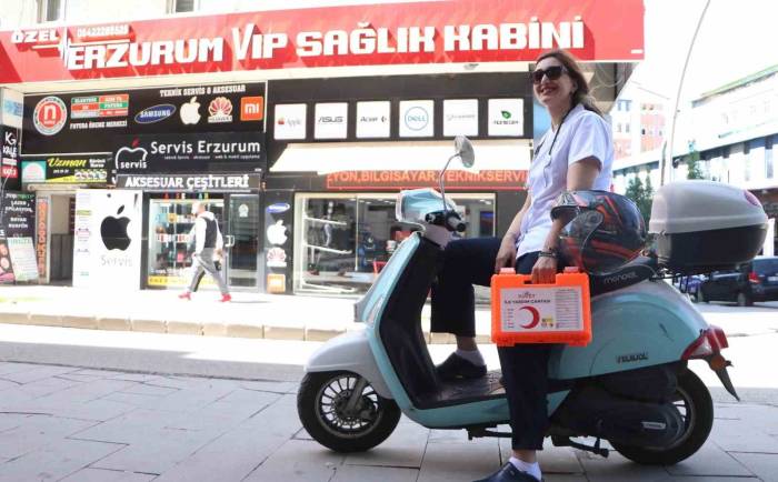 Erzurum’un İlk Sağlık Kabinini Kurdu