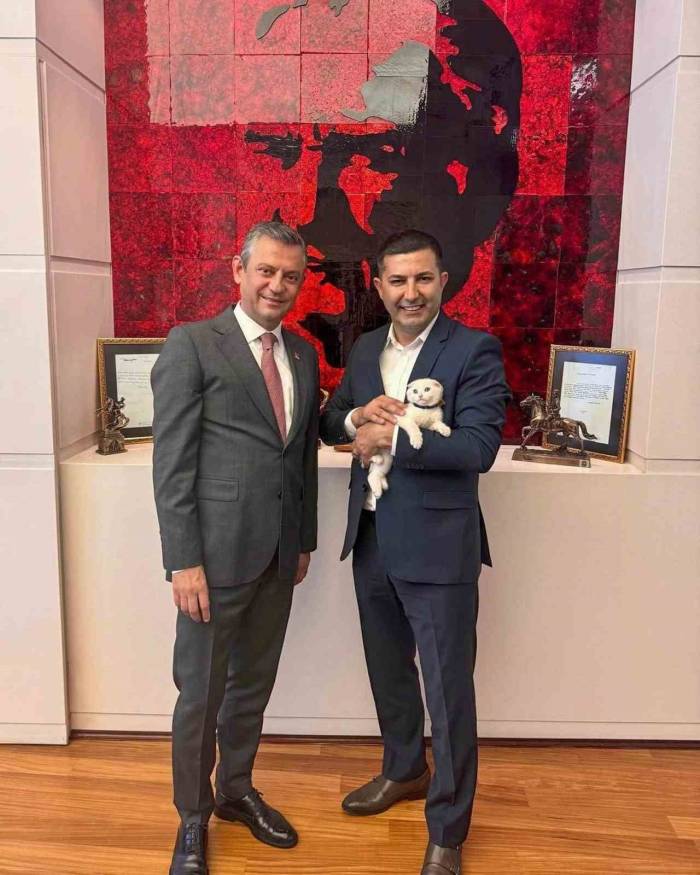 Başkan Günel, Chp Lideri Özel’le Bir Araya Geldi