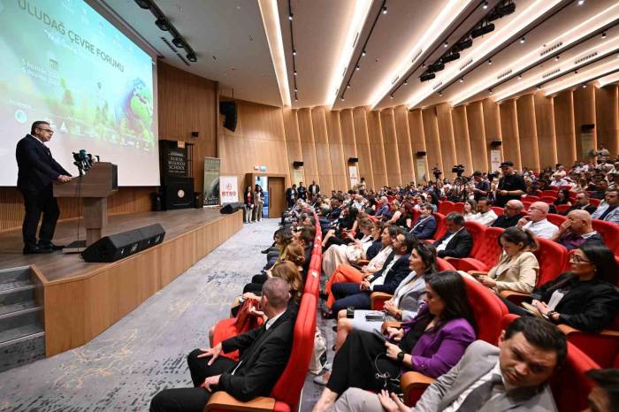 Uludağ Çevre Forumu ‘Yeşil Üretim Temiz Gelecek’ Temasıyla Gerçekleştirildi
