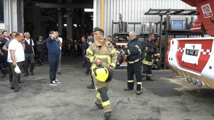 Bursa’da Fabrikada Korkutan Yangın