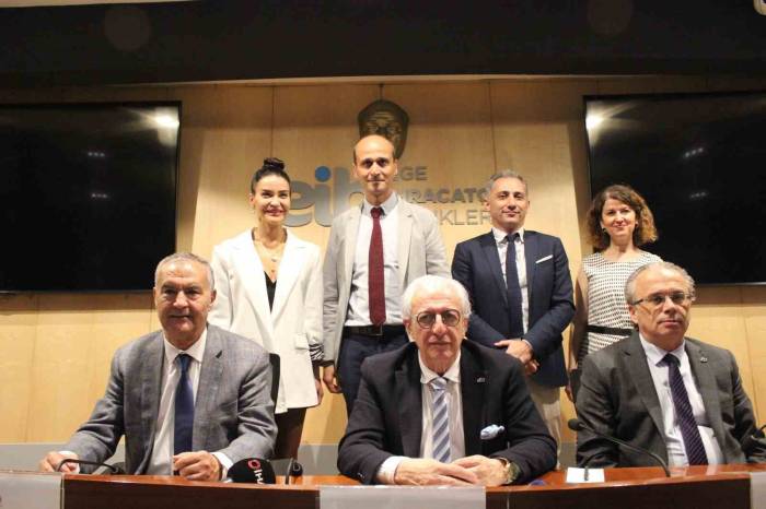 Türk İhracatçılar Çin’in Prestij Fuarına Hazırlanıyor