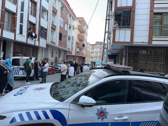 Tartıştığı Kardeşini Silahla Öldürdü