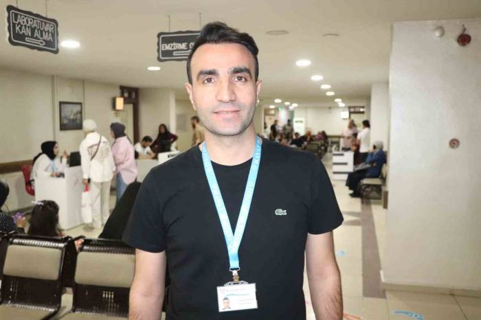 Depremzede Doktor Siirtlilere Umut Oldu