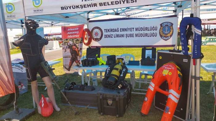 Denizden Balık Değil Çöp Fışkırdı