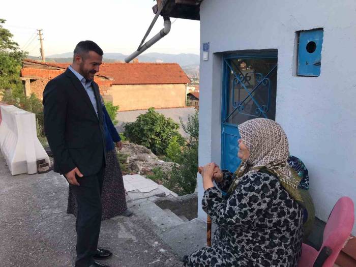 Başkan Çetinkaya Mahalleleri Gezip Sorunları Yerinde Tespit Ediyor